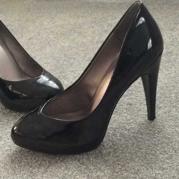 BCBG Paris Stiletto Heels - Picture 3 of 5